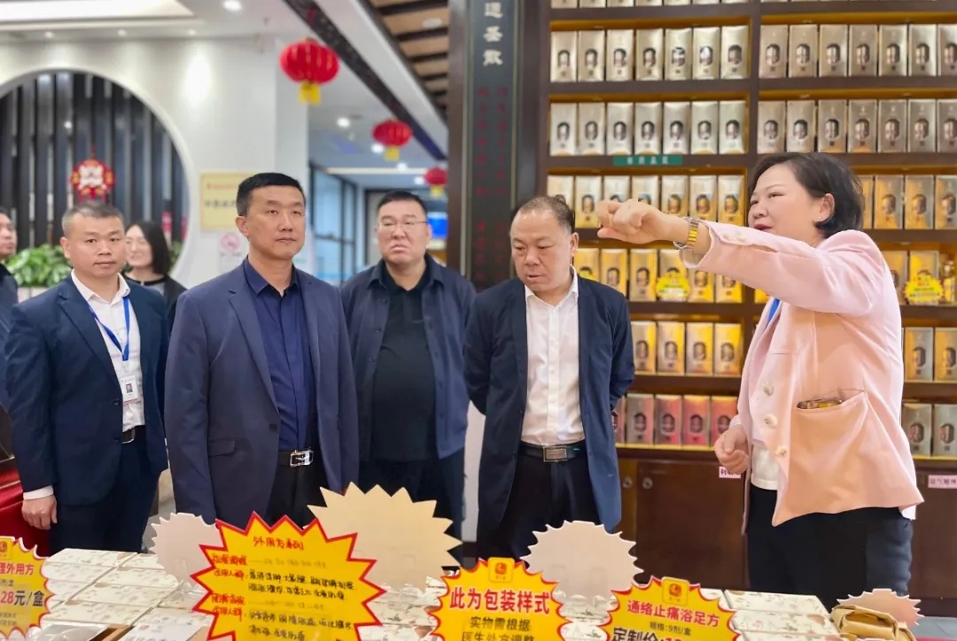 4UhsuiqBlp.jpg 4UhsuiqBlp.jpg